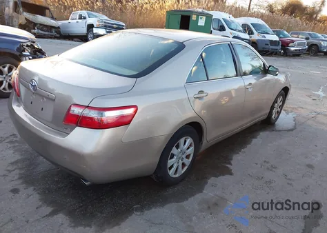 2009 Toyota Camry Xle z USA, uszkodzony, nr VIN 4T1BE46K69U280647